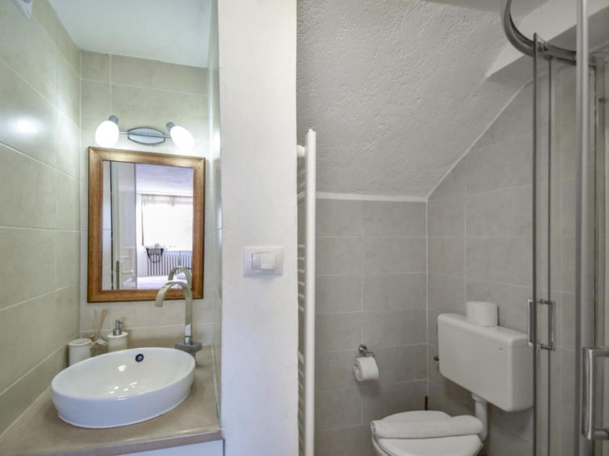 רוביני Studios Barre With Jacuzzi מראה חיצוני תמונה